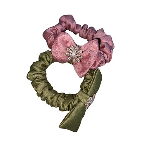 طقم ربطات شعر أنيق (Scrunchies) بلمسة فاخرة
